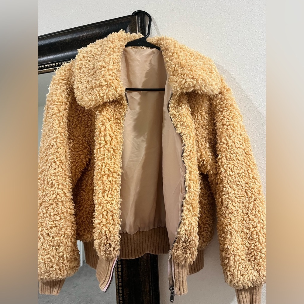 La Vie Rebecca Taylor Curly Faux Shearling Bomber - Picture 3 of 8